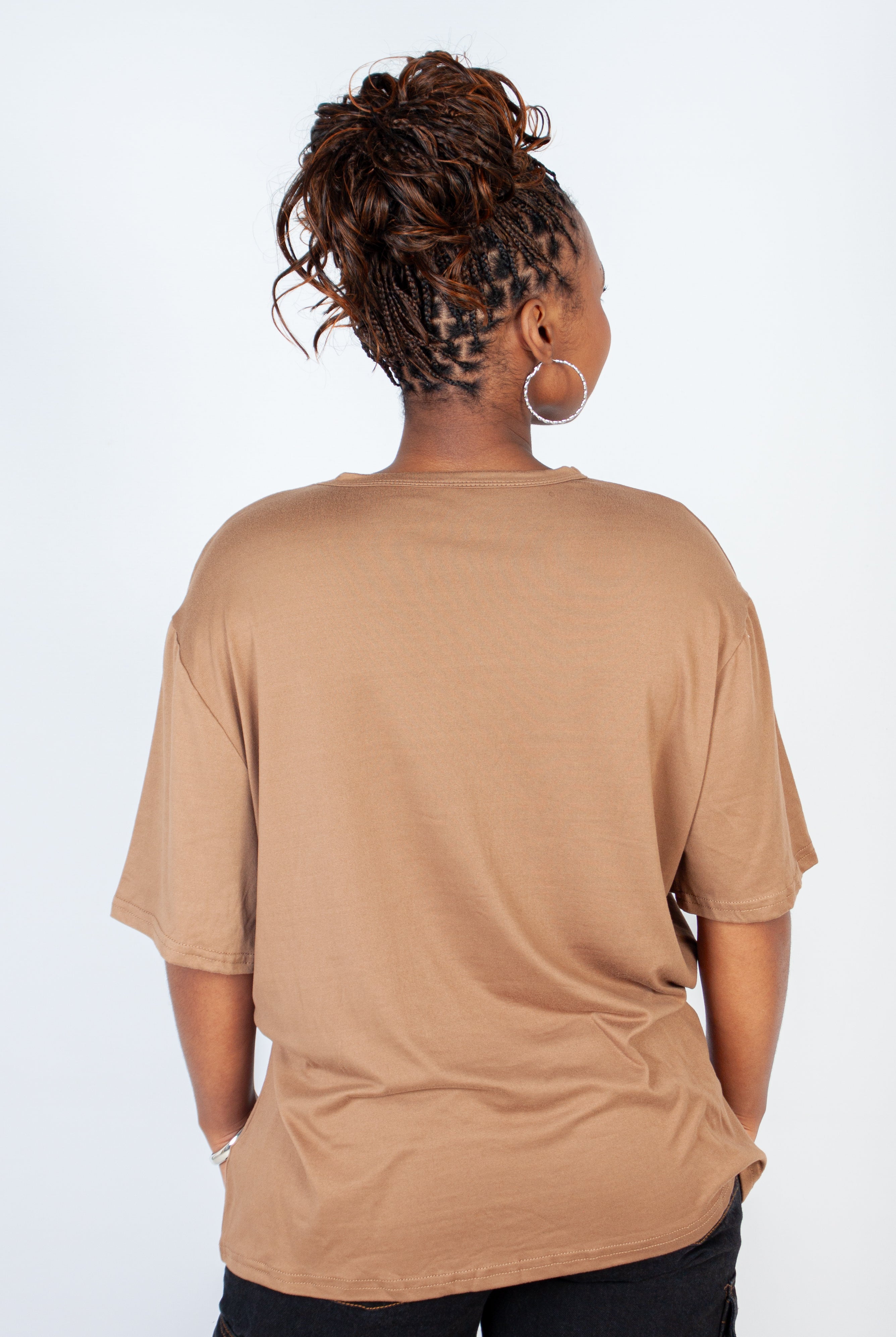 Graphic Oversized "Fash Kweens 25" T-Shirt